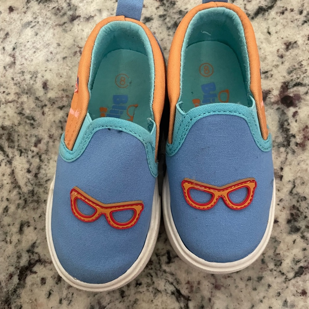Toddler Shoes! EUC